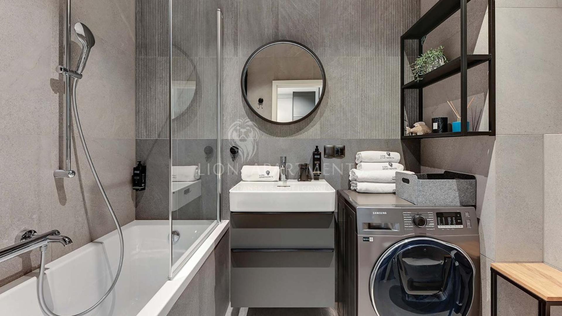 Scala City Center Premium Studios By Lion Apartments غدانسك المظهر الخارجي الصورة