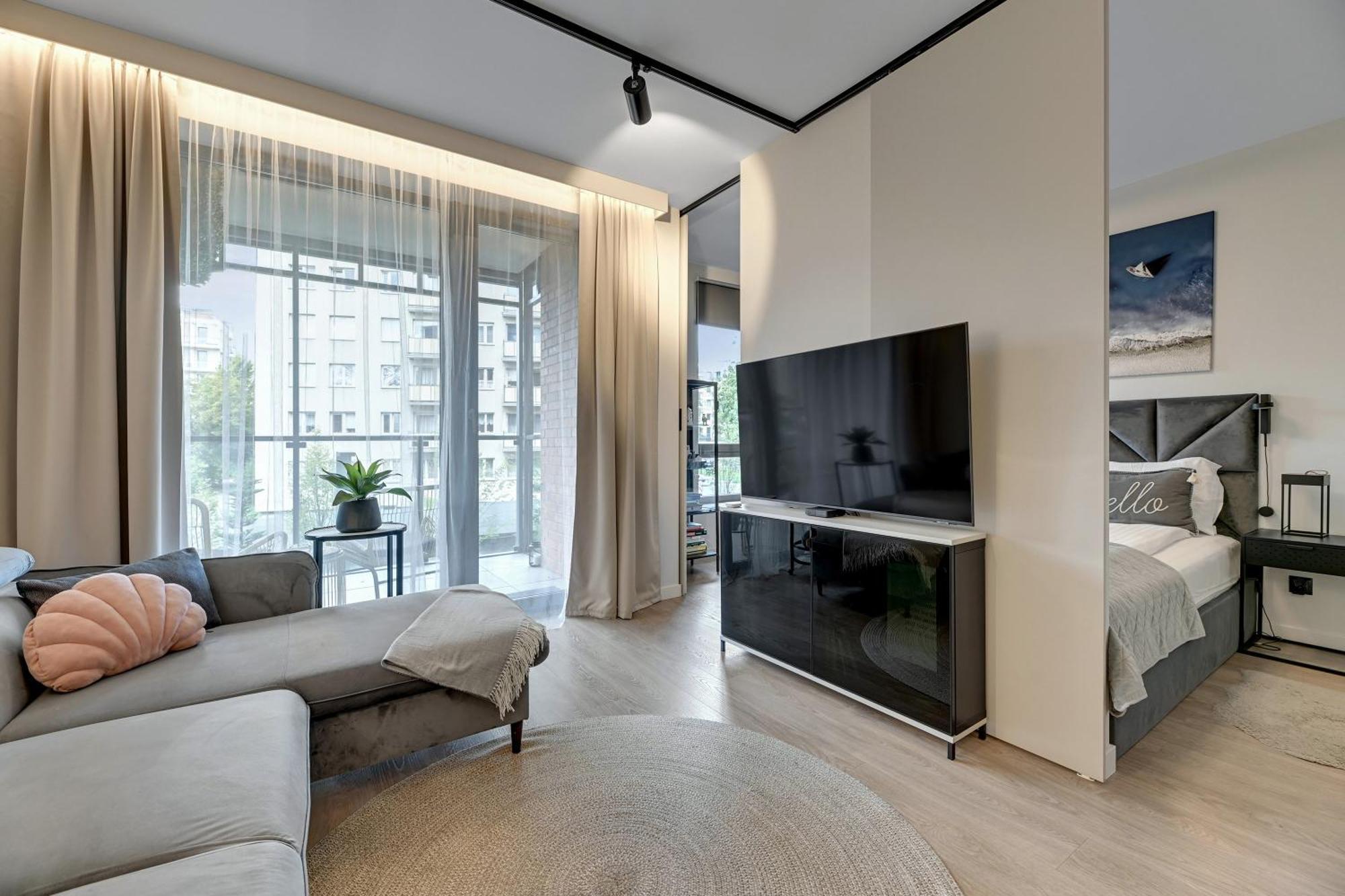Scala City Center Premium Studios By Lion Apartments غدانسك المظهر الخارجي الصورة