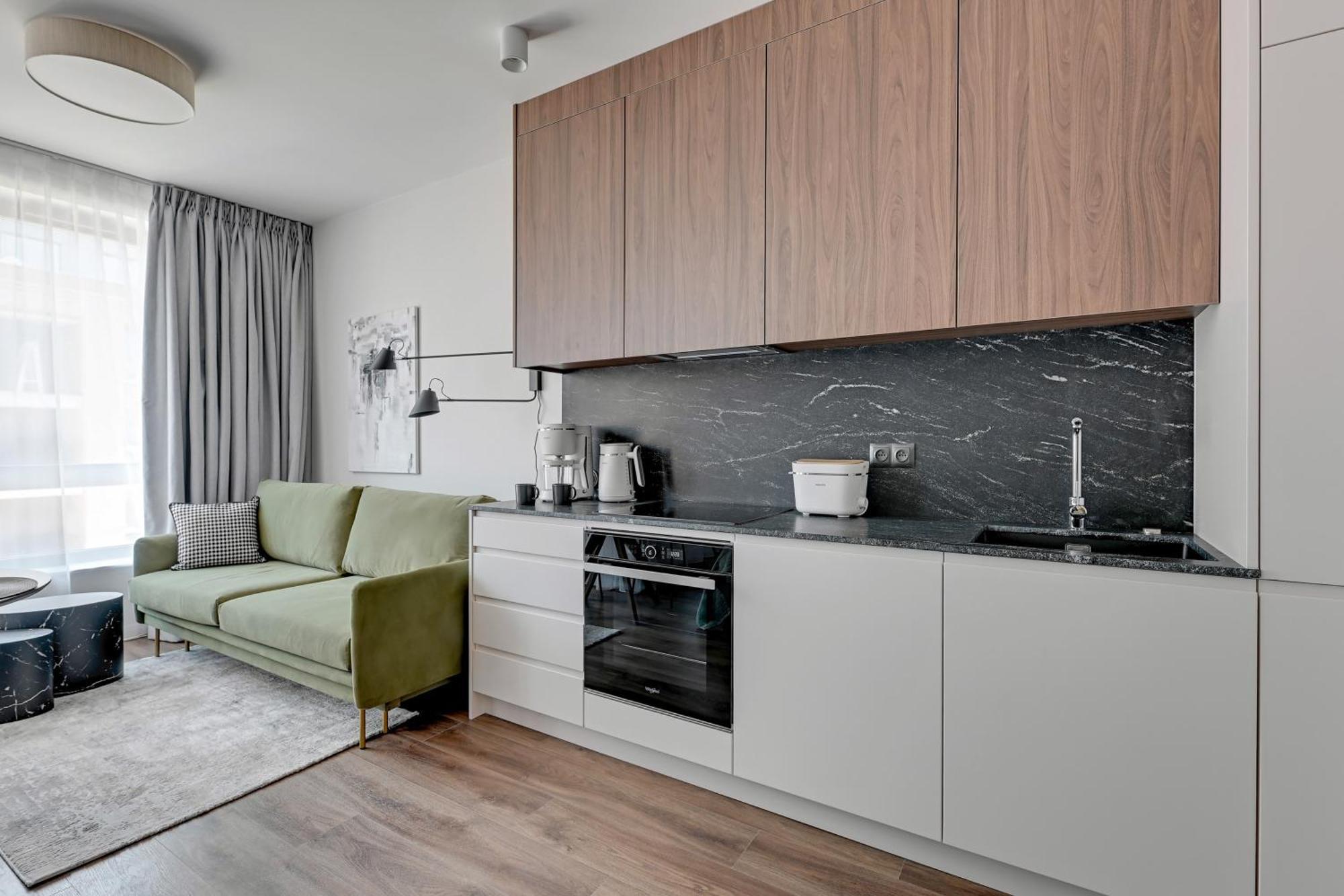 Scala City Center Premium Studios By Lion Apartments غدانسك المظهر الخارجي الصورة