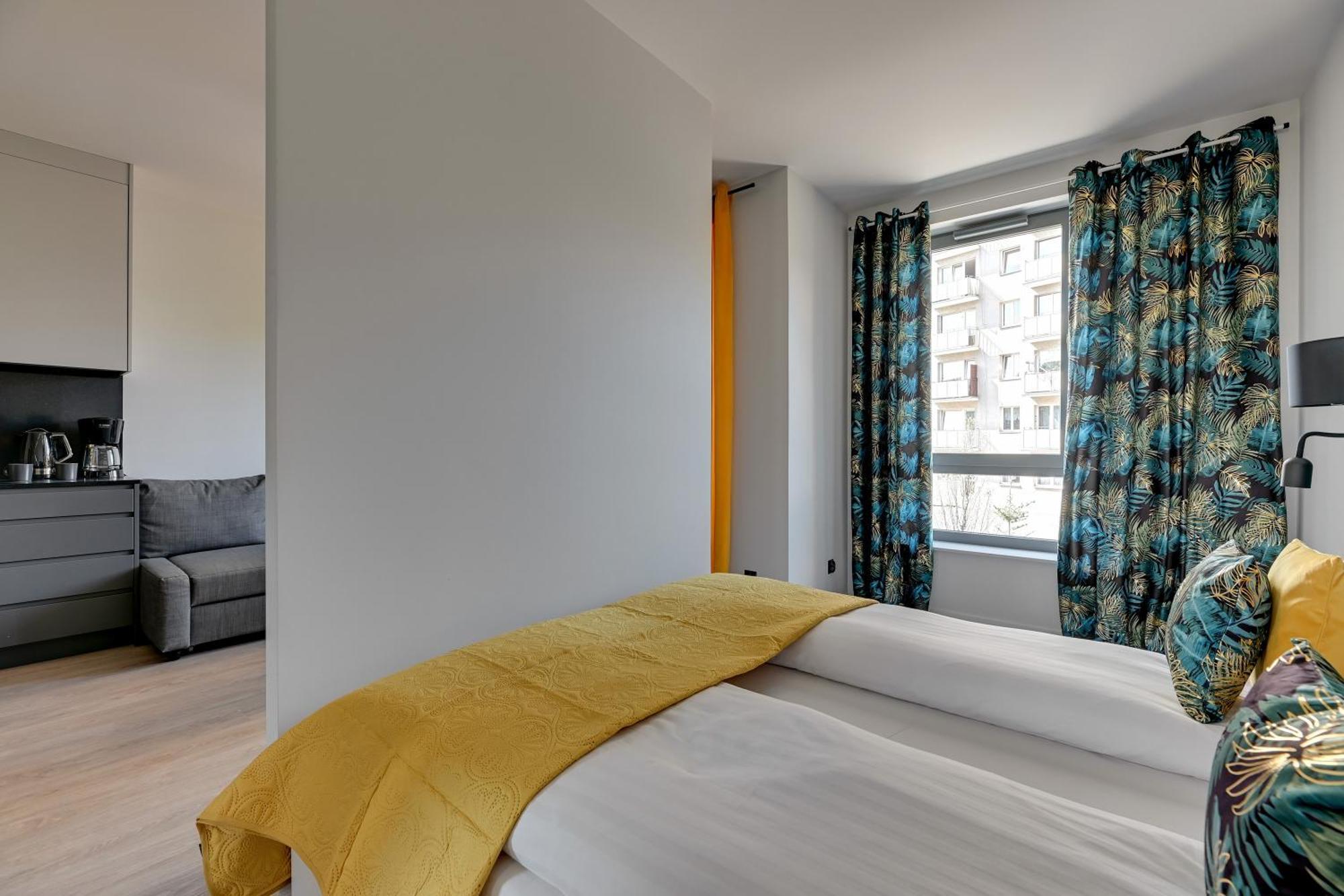 Scala City Center Premium Studios By Lion Apartments غدانسك المظهر الخارجي الصورة