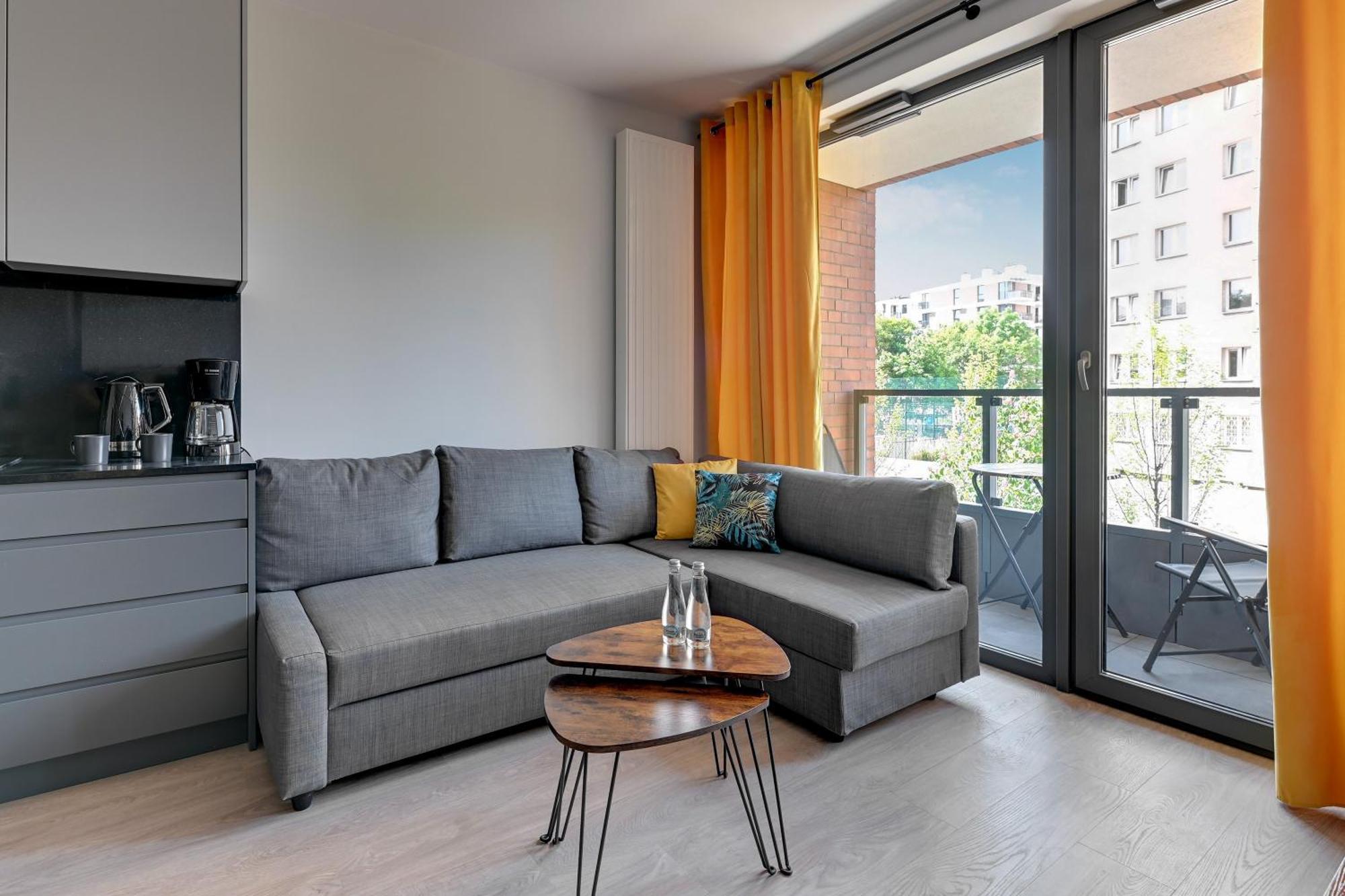 Scala City Center Premium Studios By Lion Apartments غدانسك المظهر الخارجي الصورة
