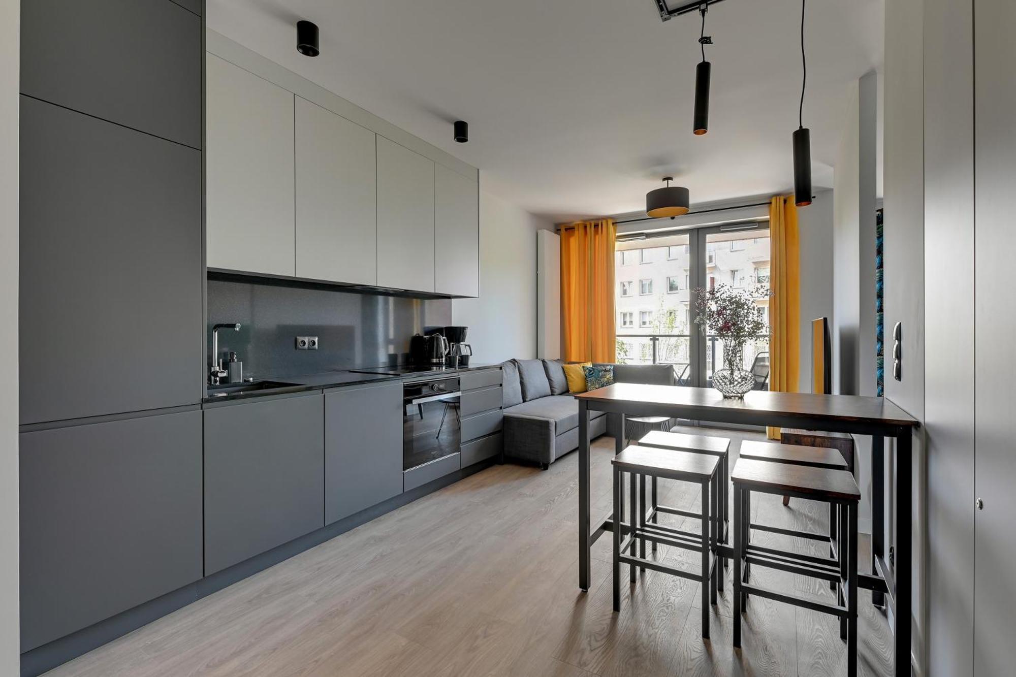 Scala City Center Premium Studios By Lion Apartments غدانسك المظهر الخارجي الصورة