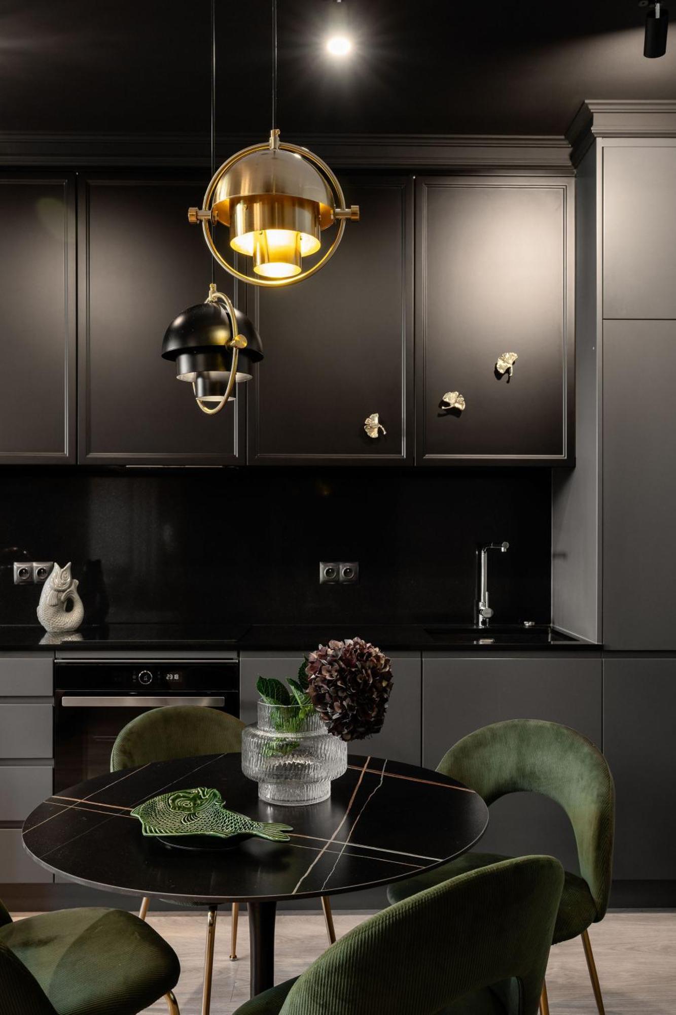 Scala City Center Premium Studios By Lion Apartments غدانسك المظهر الخارجي الصورة