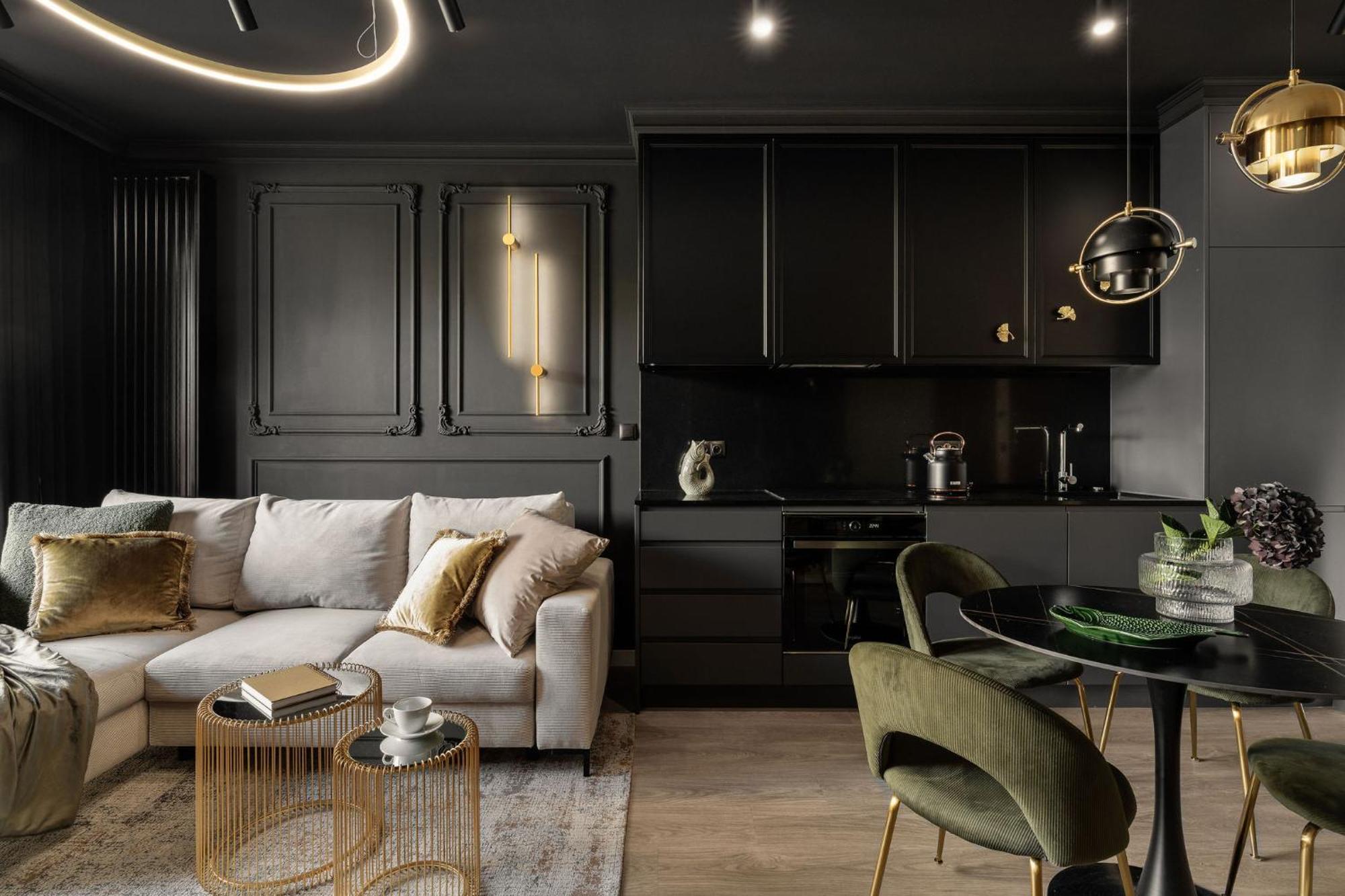 Scala City Center Premium Studios By Lion Apartments غدانسك المظهر الخارجي الصورة