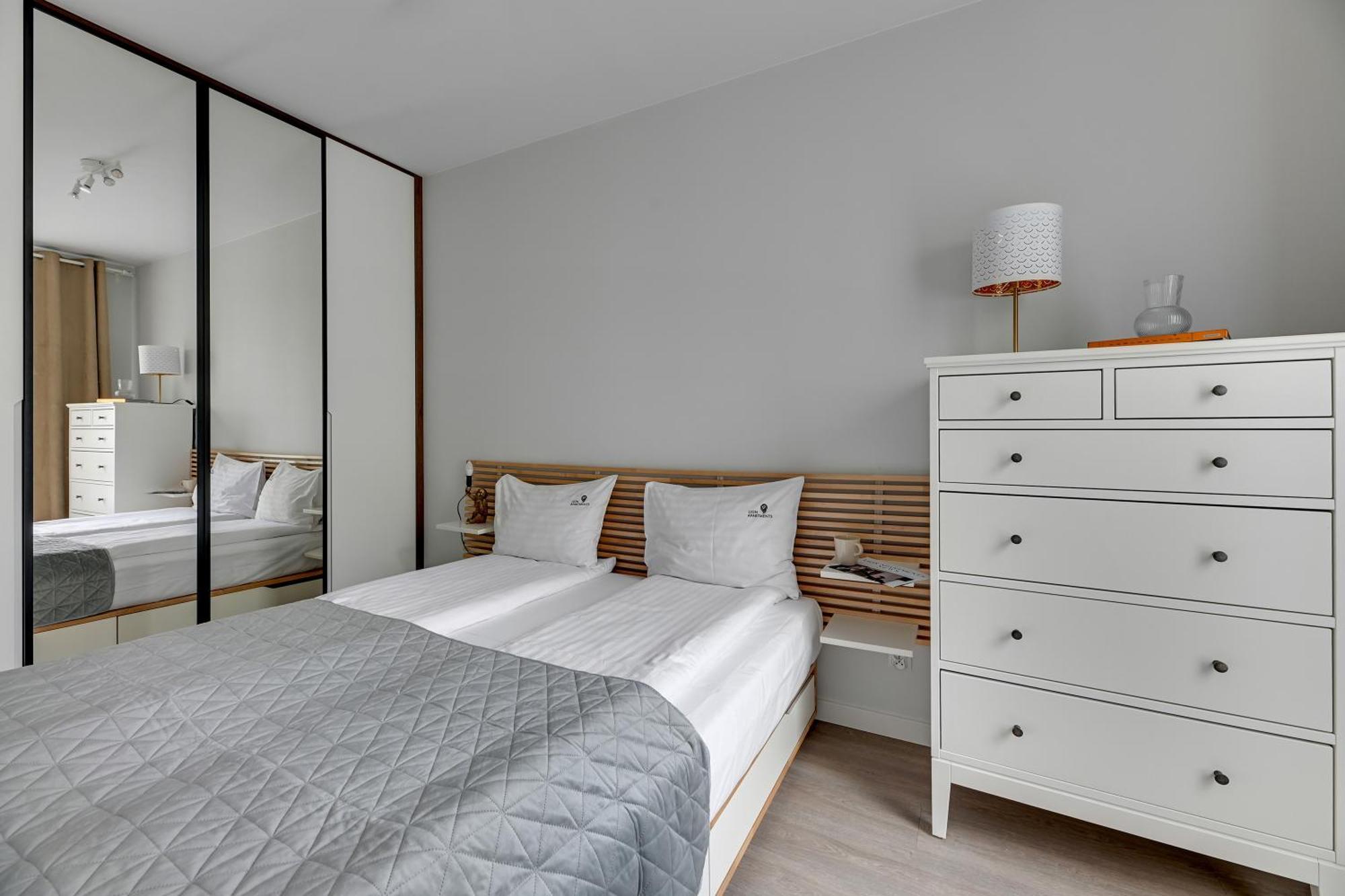 Scala City Center Premium Studios By Lion Apartments غدانسك المظهر الخارجي الصورة